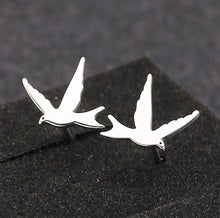 Load image into Gallery viewer, Bird Swallow Stud Earrings