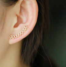 Load image into Gallery viewer, Geometric Earrings